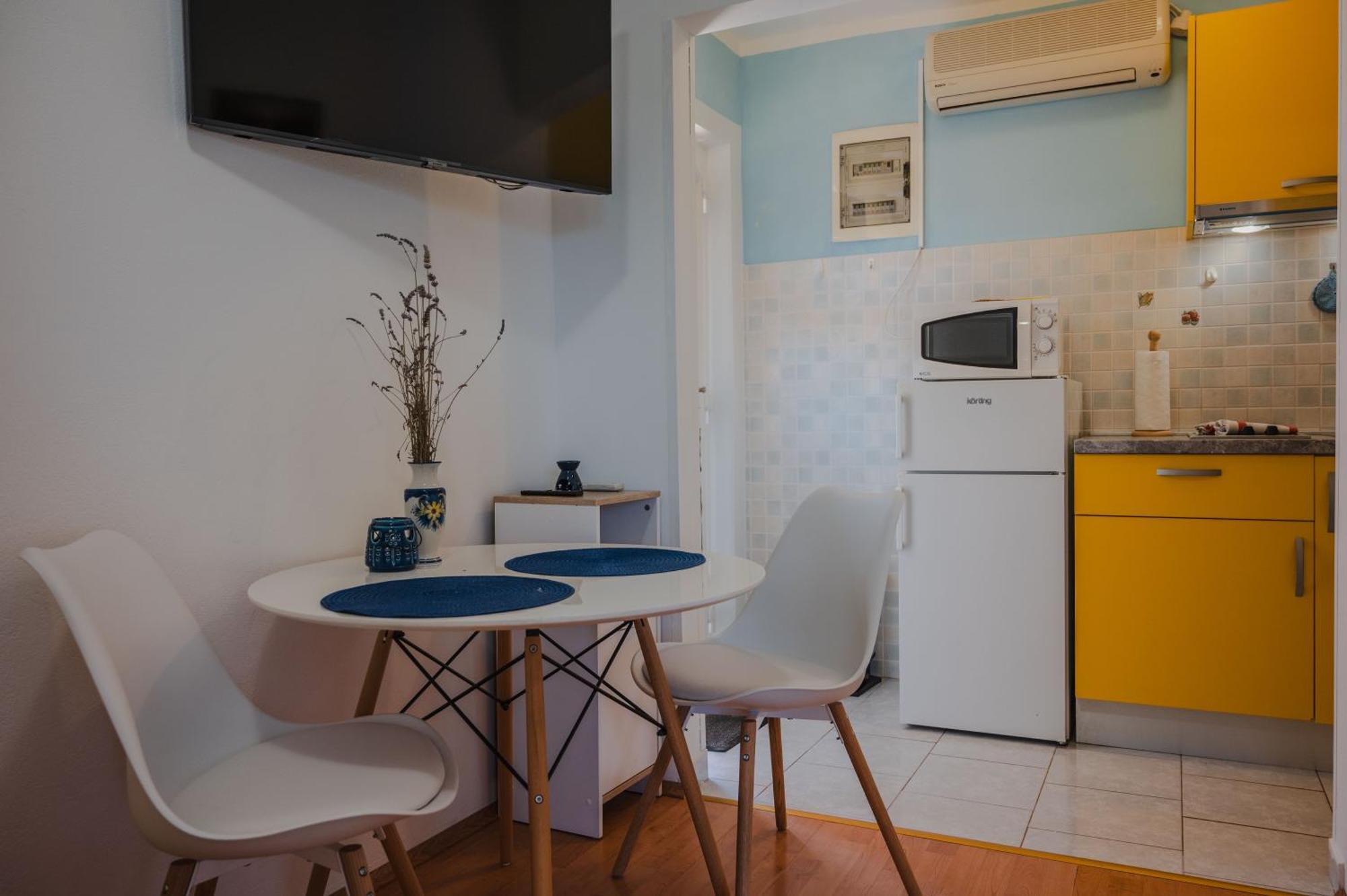 Alex Apartment Drenje  ภายนอก รูปภาพ